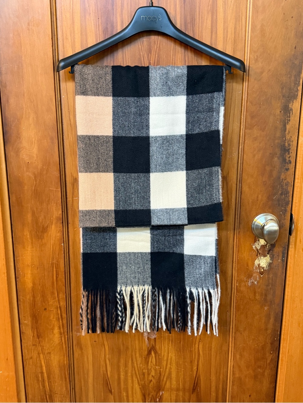 NWT Classic Buffalo Check Fringe Large Scarf - Black. Tan & Cream - Sonoma